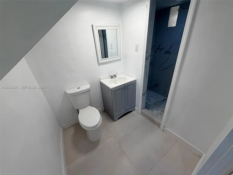 548 NW 30th St #2 — Photo 10