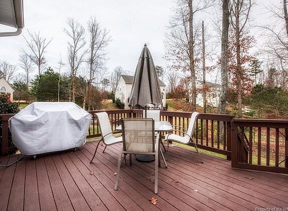 5th image of 3293 Newland Ct