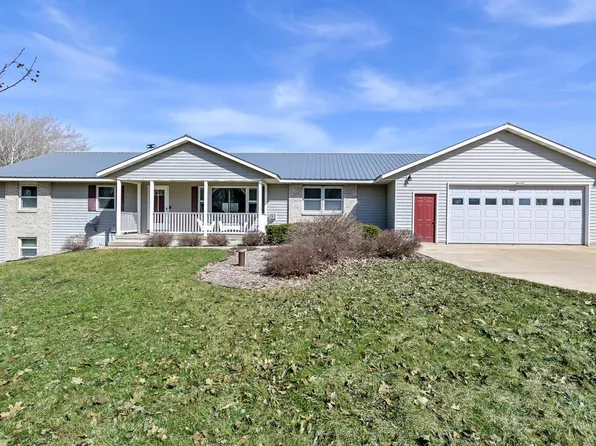 W7184 County Road V, Lake Mills, WI 53551