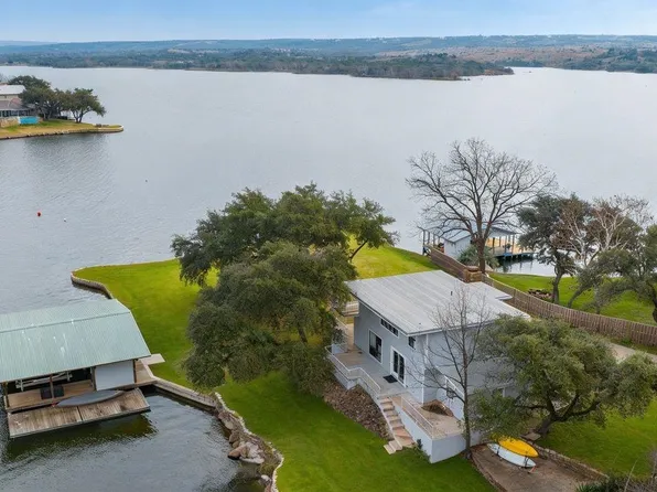 1002 S Rockwood Drive, Buchanan Dam, TX 78609