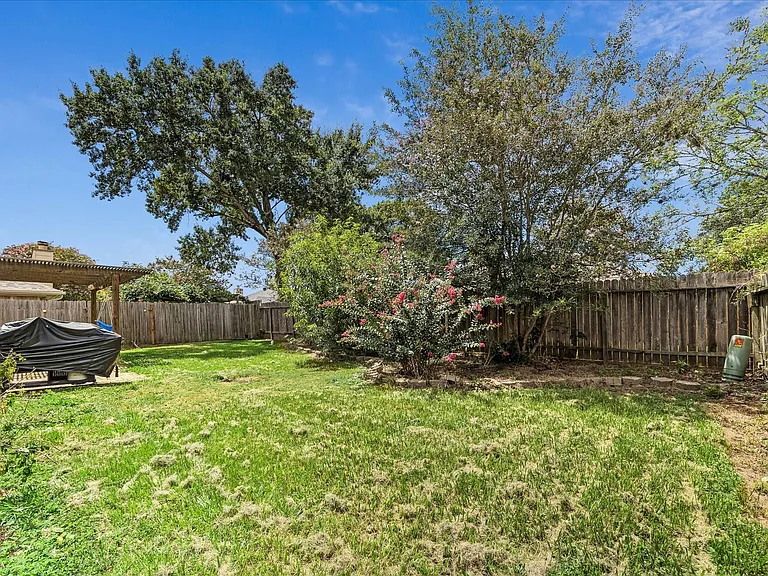 5610 Village Arbour Dr — Photo 16