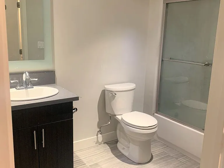 Serenity NoHo — Photo 8