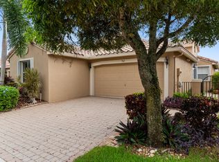 7162 Whitfield Ave, Boynton Beach, FL 33437
