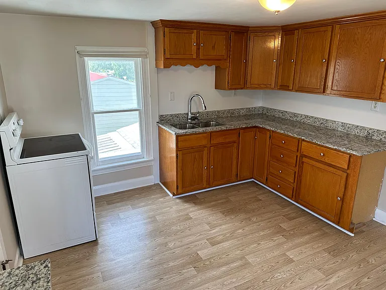 202 South St #2 — Photo 20