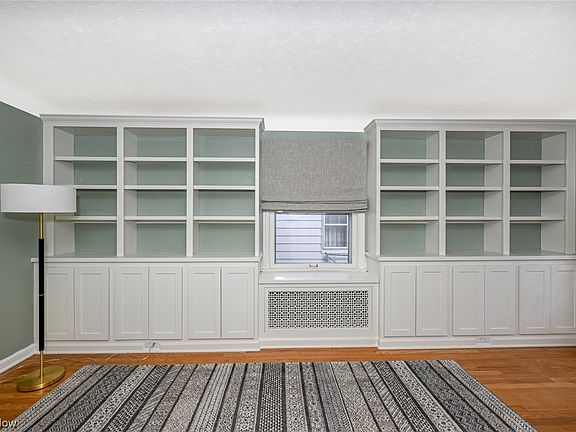 4th image of 4242 W 62nd St