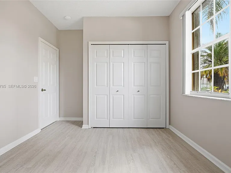 575 SE 29th Dr #0 — Photo 13
