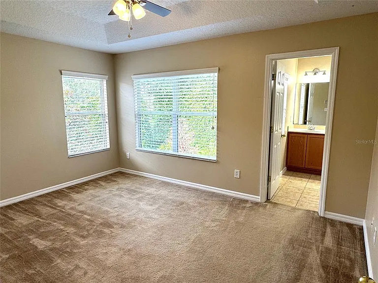 516 Penny Royal Pl — Photo 15