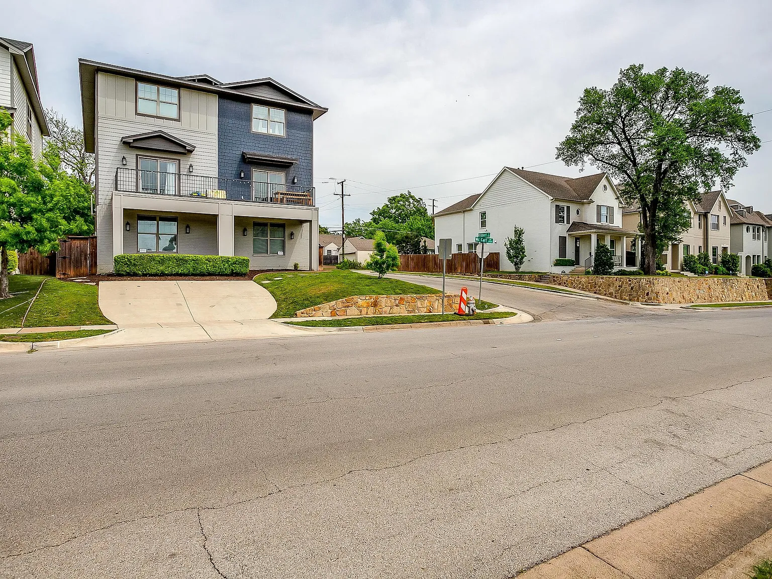 5 bed, 2478 sqft, $1,390 — Photo 3
