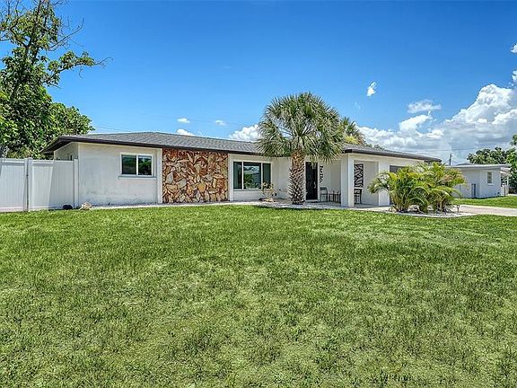2nd image of 1302 Mango Ave