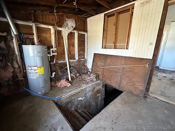 5th image of 309 NW 4th St