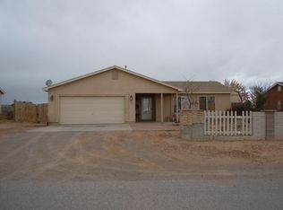 5031 27th Ave NE, Rio Rancho, NM 87144