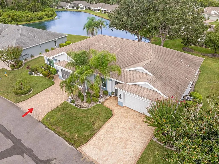 713 Manchester Woods Dr — Photo 38