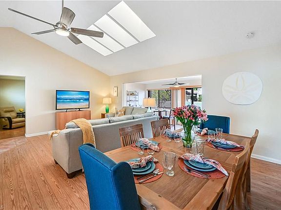 4th image of 878 Meadowland Dr #4