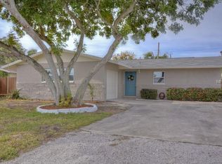12372 113th St, Largo, FL 33778