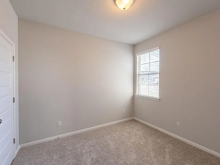 12411 Zenyatta Dr — Photo 5