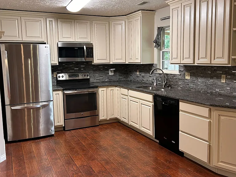 308 Swordfish Dr — Photo 6