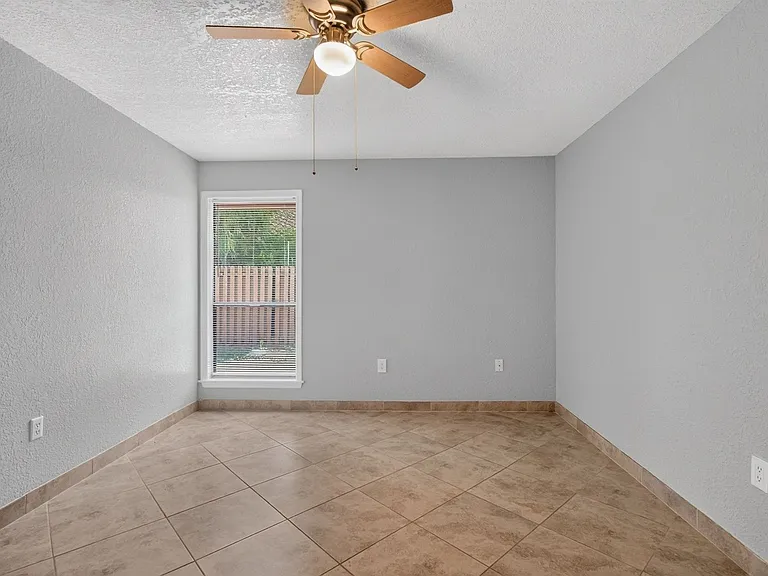659 Montego Bay Ct — Photo 20