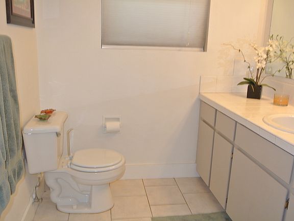 5th image of 18425 SW Broad Oak Blvd