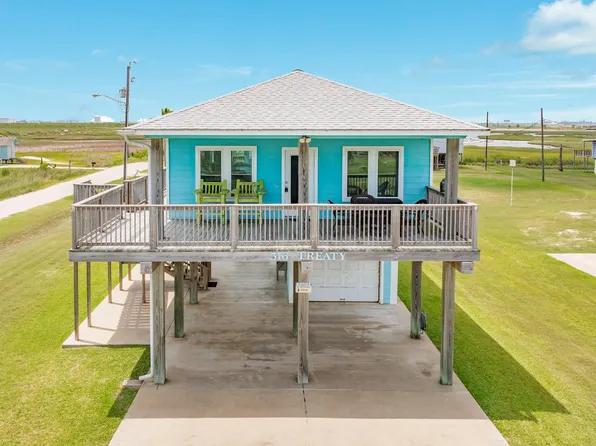 516 Treaty Dr, Surfside Beach, TX 77541