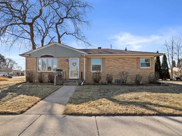 901 Carlton DRIVE, Racine, WI 53402