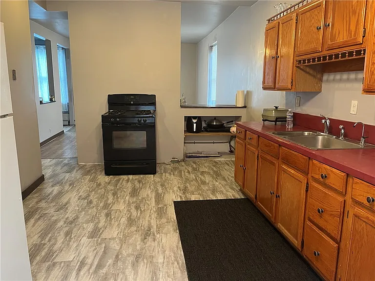 1019 Chislett St #2 — Photo 11