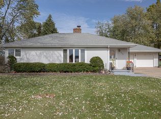 669 W Division St, Manteno, IL 60950