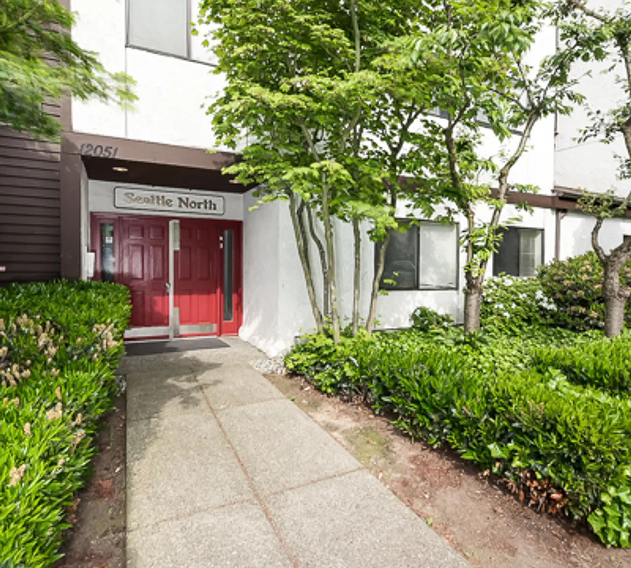 Seattle North Apartments — Photo 4