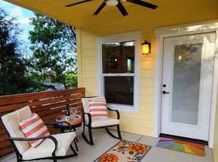 745 Laurel Ln #B, Jacksonville, OR