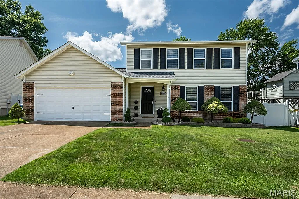 812 Peace Haven Dr photo 1
