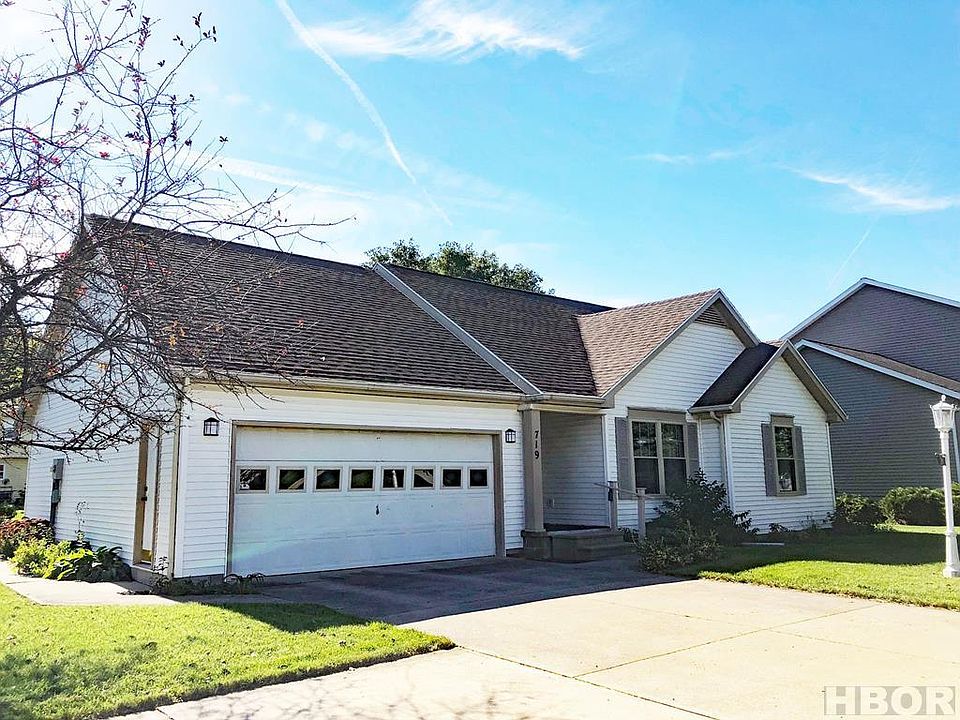1st image of 719 Eisenhower Dr