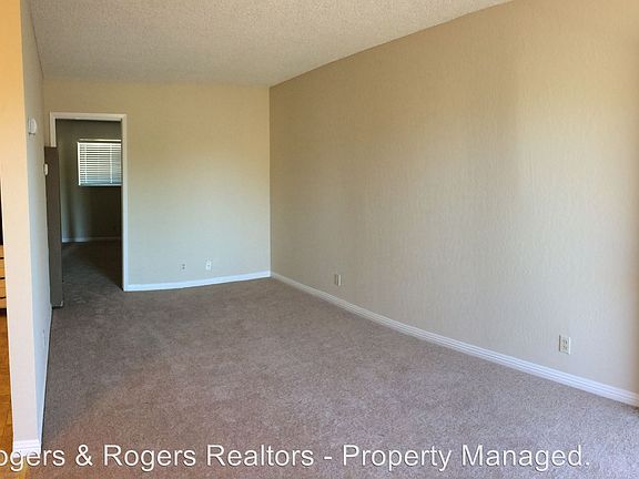 3rd image of 135 S Morrison Ave APT D