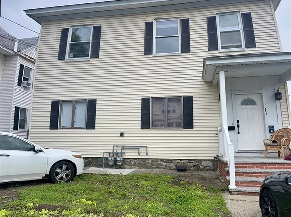 441 High St Floor 2, Lowell, MA 01852