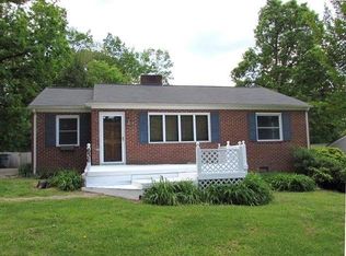 636 Avondale Ave, Asheboro, NC 27203