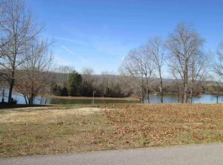 38 Riverbend Dr, Dayton, TN 37321