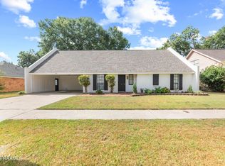 301 W Governor Miro Dr, Lafayette, LA 70506