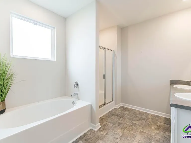 123 Taylor Woods Ct — Photo 23