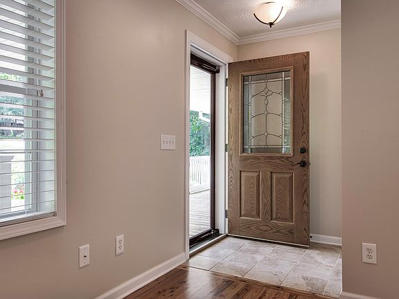 Tile Foyer & Lead Glass Door