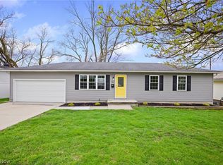 66 Stull Ave, Akron, OH 44312