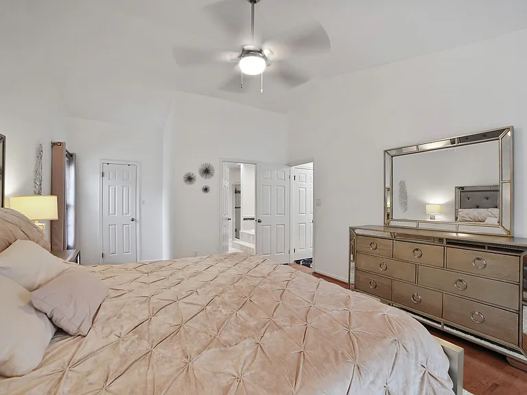 18420 Shady View Ln — Photo 23