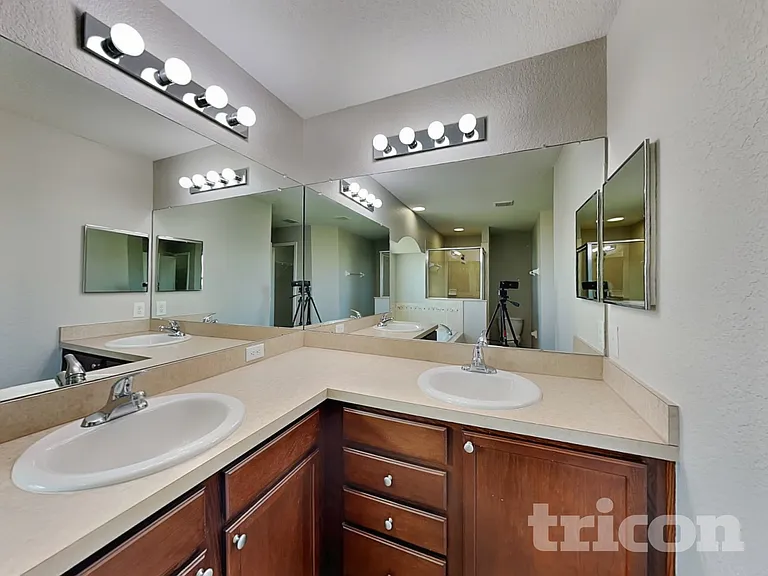 495 Majestic Gardens Blvd — Photo 11
