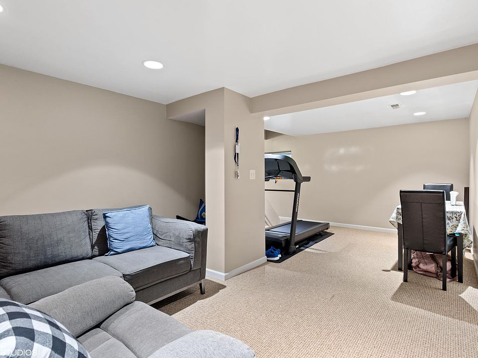 1st image of 5512 N Paulina St #G
