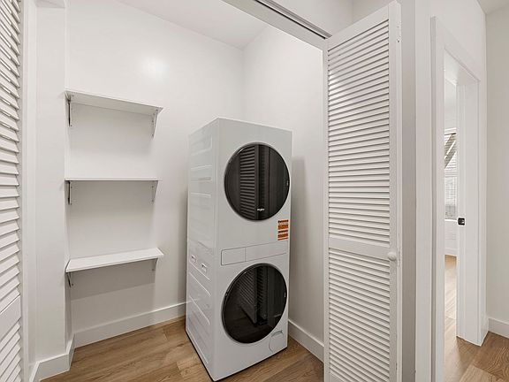 5th image of 535 Taylor St APT 403