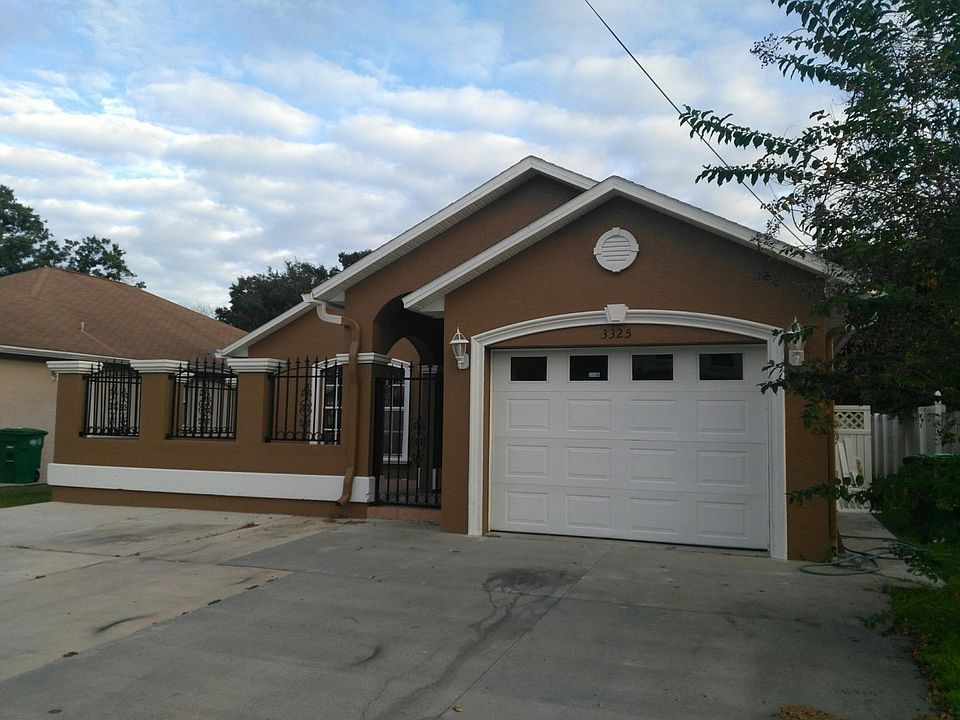 1st image of 3325 W Woodlawn Ave