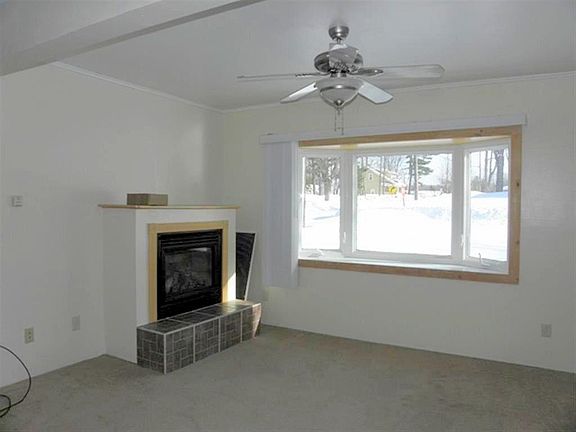 4th image of 905/915 N Westwood Dr