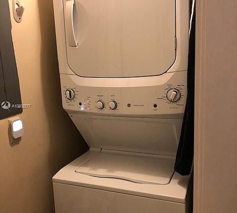 3rd image of 9510 Seagrape Dr APT 405