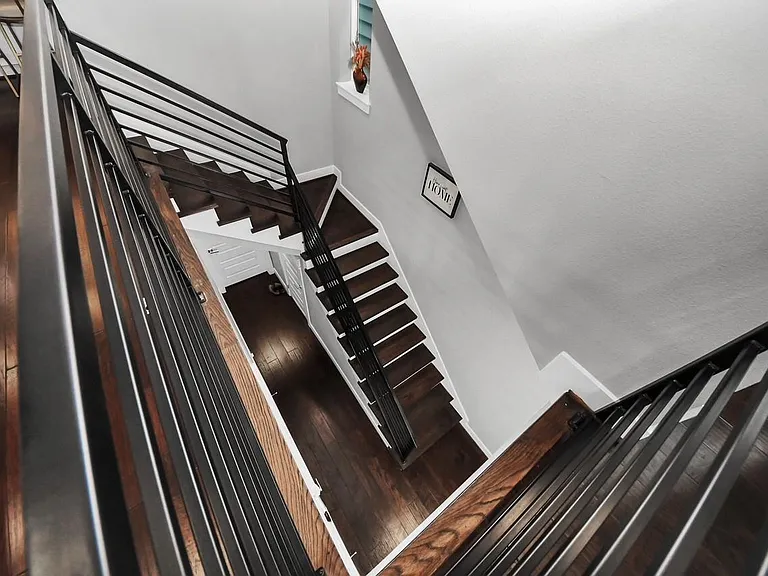 425 Gregg St — Photo 16