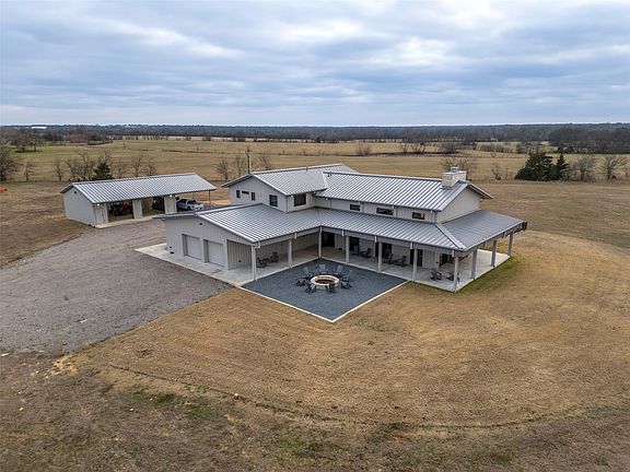 3rd image of 3025 Farm Road 900 N