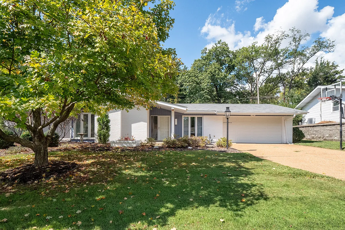 Building Photo - Pepperwood Dr