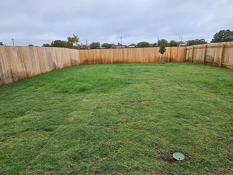 414 Bass Dr — Photo 29