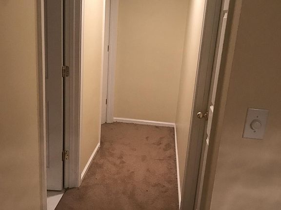 basement hallway (4th bedroom/storage)